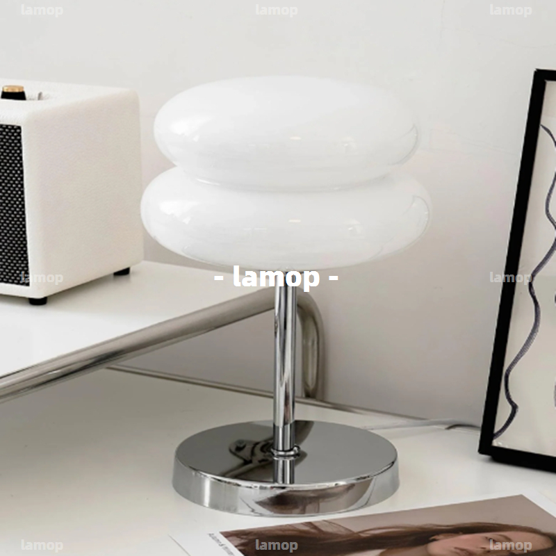 バウハウス クリームグローブ テーブルランプ ミッドセンチュ - Lighting Decor In Room のレビューと価格