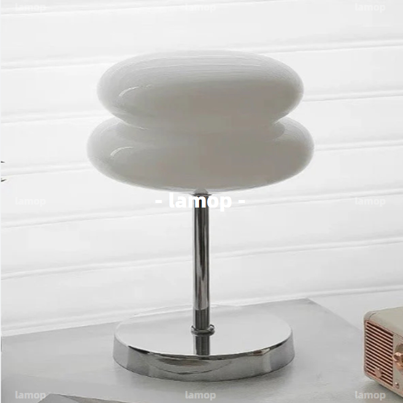 バウハウス クリームグローブ テーブルランプ ミッドセンチュ - Lighting Decor In Room のレビューと価格