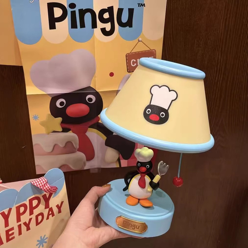 新しいピングーのシェフスタイルナイトライト、かわいい漫画のペ - Lighting Decor Items のレビューと価格